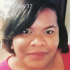 Meet your Posher, Constance